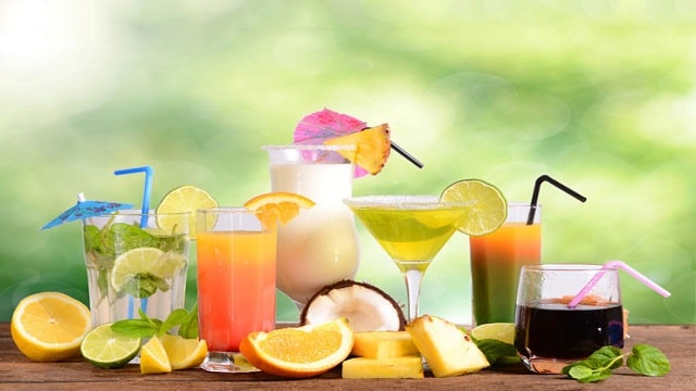 Right Fruit Juices To Keep You Healthy In Extreme Hot Weather