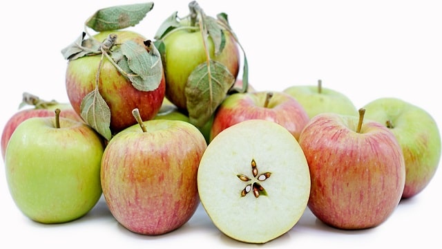 Braeburn apple